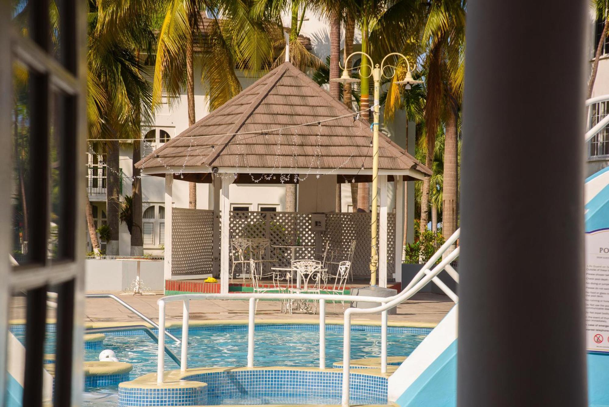 Czar'S Oasis Apt B27 @ Ocho Rios Exterior foto